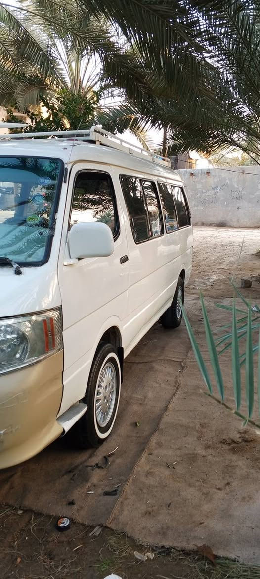 السلام عليكم فوتون 2009 مااندل راعيها
 مكينه وكير واكسن وحداديه سياره
 خير من الله كبل للشارع المكان كربلاء الحسينيه
السعر 30وبيها مجال بسيط ***********
