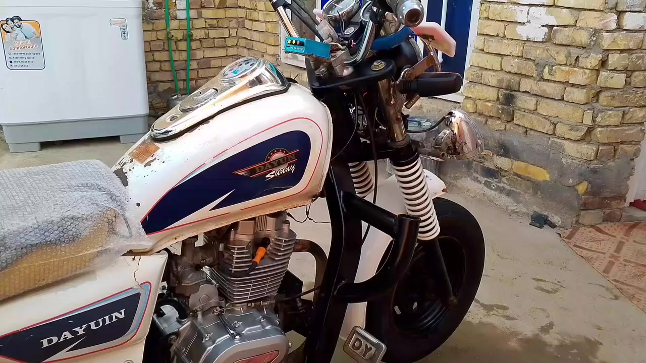 سلام عليكم ستوته للبيع اوراق كامله مديل 10او بديهه21ول باقي كله25برغي مانقصهه من الطول للطول نكره سلف مثل ماتشوف بل صوره كدامك كهربايات كله شغاله سعرهه اب1400او بيهه مجال مكاني شطره ملاحضه مضخم مو وياهه ***********
