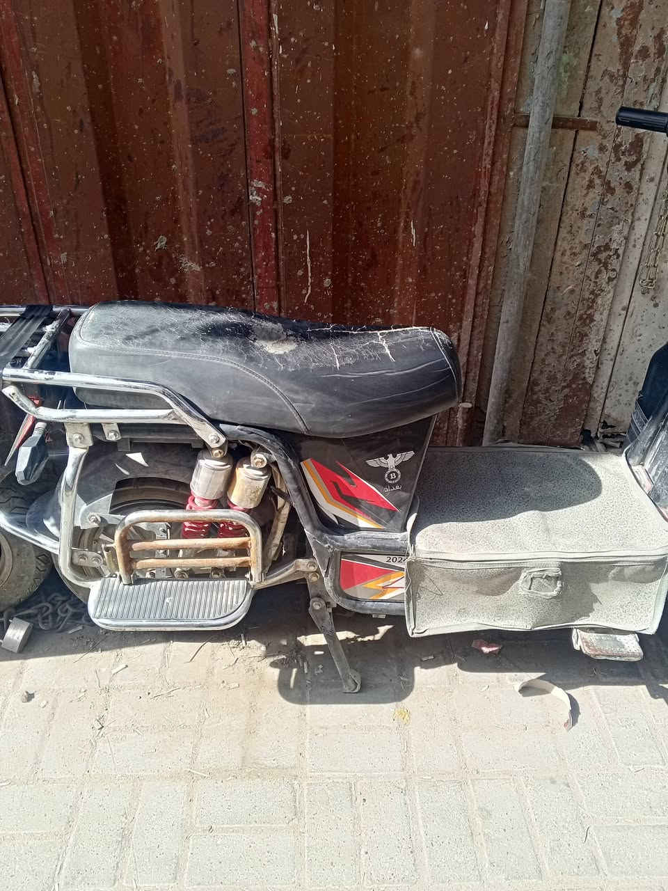 السلام عليكم دراجه شحن للبيع الرقم خاص ***********
