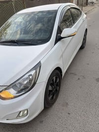 هوناي اكسنت 2012 خليجي 1600 قطرتين بيه صبغ اماكن موضحه بالسونار السعر ...