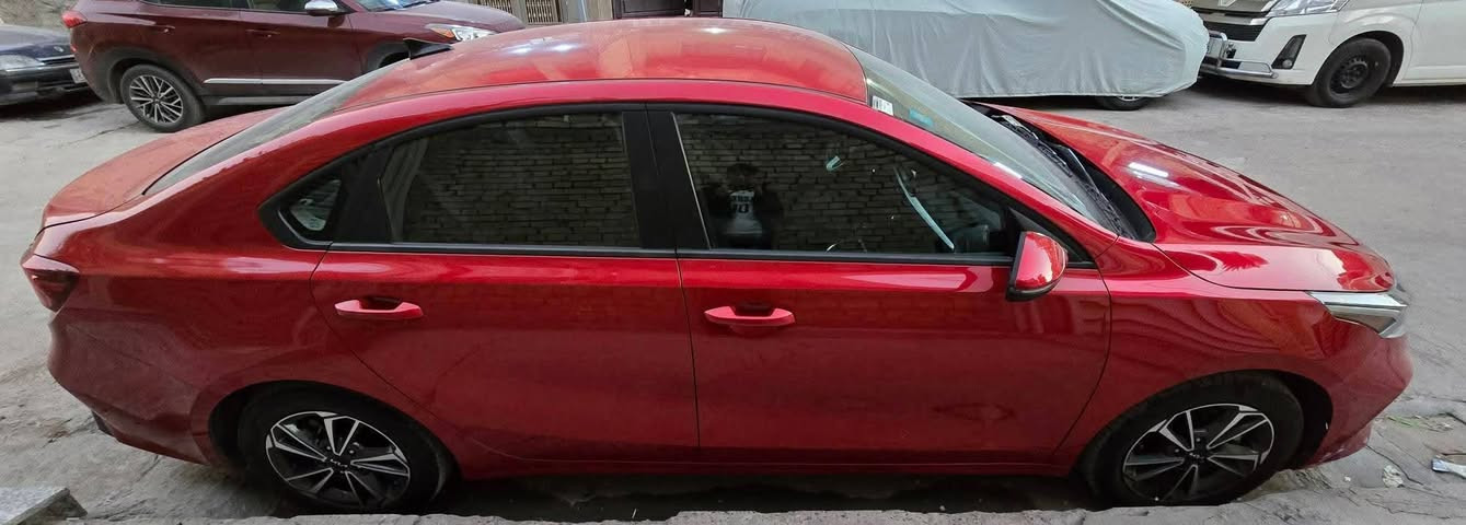 سلام عليكم ‏
كيا فورتيَ 2023وارد امريكي 🇺🇸 فئة (LX)ضرر واضح البنيد +جاملخ الأيمن صبغ 
محرك كير كلشي كفاله عدا الحادث المذكور☝️
(( ابيع على الفحص وين يعجبك افحص 👍))
رقم ( مثنئ) جديد 

محرك 2000 Doch دوش
رادارات جانبيه تحديد النقطه العمياء ⚠️
رادار خلفي تنبيه عند الرجوع‼️
رادار امامي ❗️❌
تحديد مسار/ سياقه ذاتيه 
اوتو بريك /توقف ذاتي عند الاقتراب ⛔️
اشاره بل مرايه 💡
كامره دوراه 📷
شاشه كبيره تدعم 📲Android Auto/car play
خرائط Gps 📌
فول تحكمات ستيرن 
3 انظمة قياده Sport/Normal/Smart
كروز مثبت سرعه 
ويل كب كروم 
حساس اطارات 
شاشة ظبط واعطال بل دشبول 
منافذ Usp/ Aux/ 12V
4 دسك/ مانع انزلاق/Abs
السياره جديده وجاهزه بدون اي نقص للبيع رايدها (145) العنوان السماوه رقم الموبايل ***********
مكلف بالنشر
