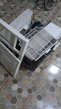 مكيفين • اونكس جيبسن • بعقوبة تقاطع القدس