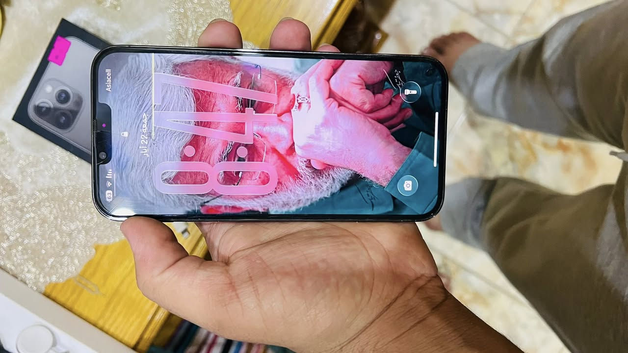 السلام عليكم
ايفون 13 pro max
البطارية:95
الذاكرة:512
ملحقات كاملة 
الضرر الشاشة بيه كسر موضح بالصور بس شغال المس
السعر:500 وبي مجال
للاستفسار يرجى المراسلة


**إذا كنت صاحب هذا الإعلان وتريد حذفه لأي سبب، رجاءا أرسل رسالة إلى الدعم الفني**