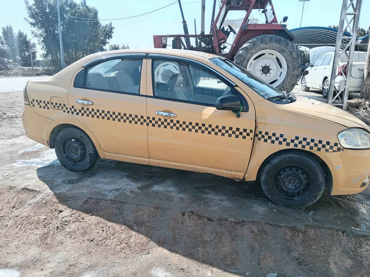 سلام عليكم لبيع افيو مديل10بيه بس جاملغ الكدامي والباقي مكفول رقم دولي نجف سنويه مجدده لل 29 تخم تاير مكينه مشروطه كير مشروط خرفته حلوه سياره جاهزه كهربائيات كله شغاله العنوان الديوانية مهناويه السعر 48وبيه مجال  ستفسار ***********
