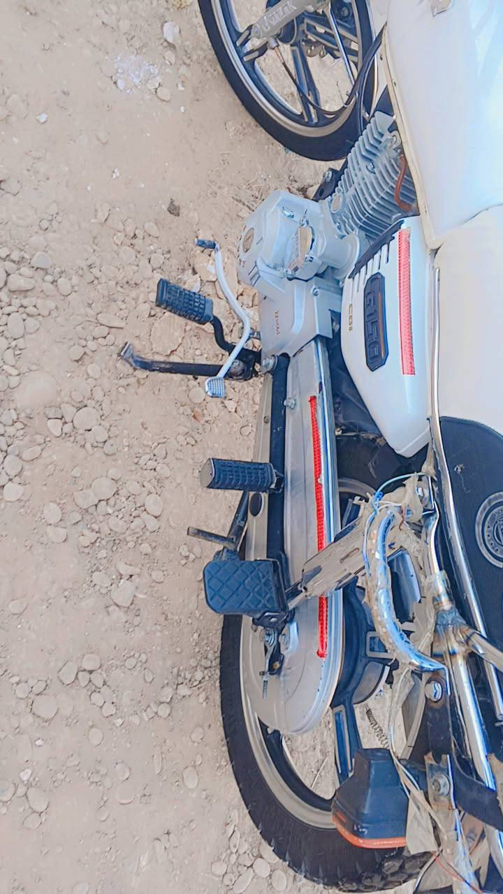 دراجه سيفون 5 جير موديل 21 السعر 475 بمجال ***********
