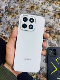 هونر X6C • ١٢٨/٦+٦ رام • بطارية ٥٣٠٠
