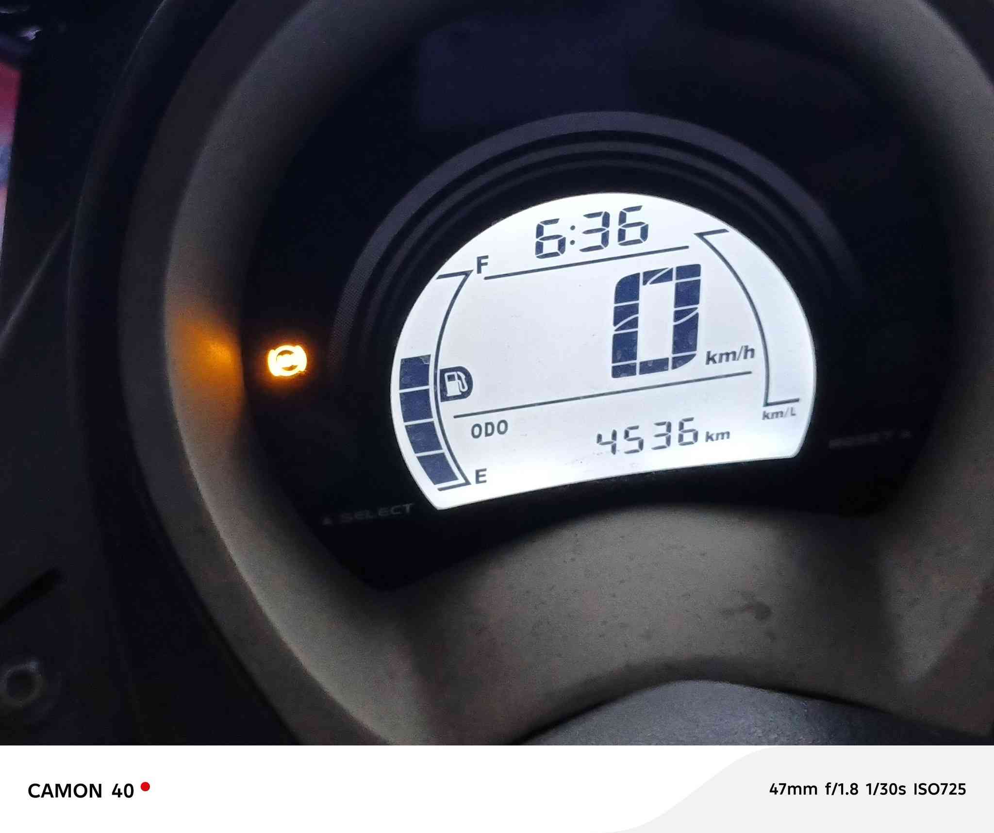 دراجه ان ماكس (((للبيع فقط بدون مراوس)))  محرك 125 مال مزاد صار عشر ايام من اشتريتها من الرمبه والوصل موجود مال معرض الدراجه كلش هواي نظيفه وحلوه حتى الكتلوك مال الشركه ودفتر الصيانه مال شركه هم موجود  ما بيها اي صوت او خرخشه الدراجه تاخذها خرسه نكره سلف وكلشي شغال بيها اي بي اس وحساس ستان وبيها جامه طويله وطلاعات  كلشي بيها على وضع الشركه الدراجه نزلتها من الرمبه ماشيه 4150 وحاليا ماشيه 4500 كيلو تقريبا  الدراجه تاخذها جاهزه اني مبدل فلتر شوته اندنوسي اصلي ومبدل مي مال راديتر الاحمر الزيتي مال ياماها  المنظومه كامله ودهن لوكي مولي( السعر مليونين ونص)  بيها مجال بسيط العنوان شارع فلسطين تقاطع الصخره بجانب النمور ستور ***********
