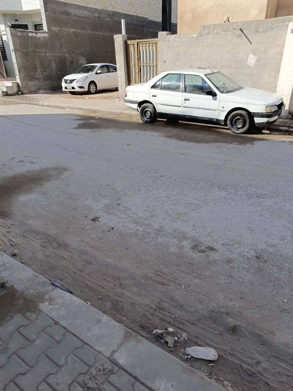 سلام عليكم بيجو 405 فرنسي بدون راعي اسولك مكاتبه سرقة وعشائرمكينه وكير نضاف كهربائية شغالة السعر 14وبيه مجال مكان نجف رقم ***********
