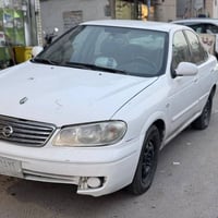 نيسان سنتره موديل 5 مصبوغه عام سياره مصبوغه جديده كير محرك بلادي الياب...