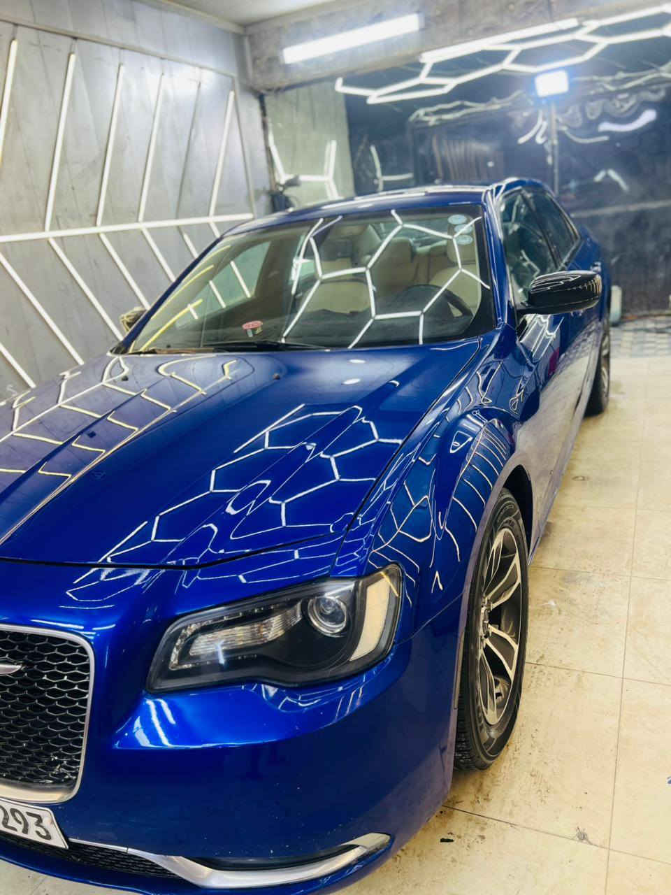 السلام عليكم اخوان اوبامه موديل ١٨اصل رقم دهوك داخله كلين وارد كندي فئه C مكانهه بغداد الشعله ***********
سعرهه ٢٢٥$
