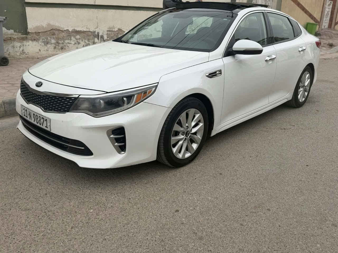 السلام عليكم أوبتيما مديل 16 فول مواصفات ماشيه 65 الف مكينه 2400 بلكوت وبسمي سعر 148                                                                                           

***********
