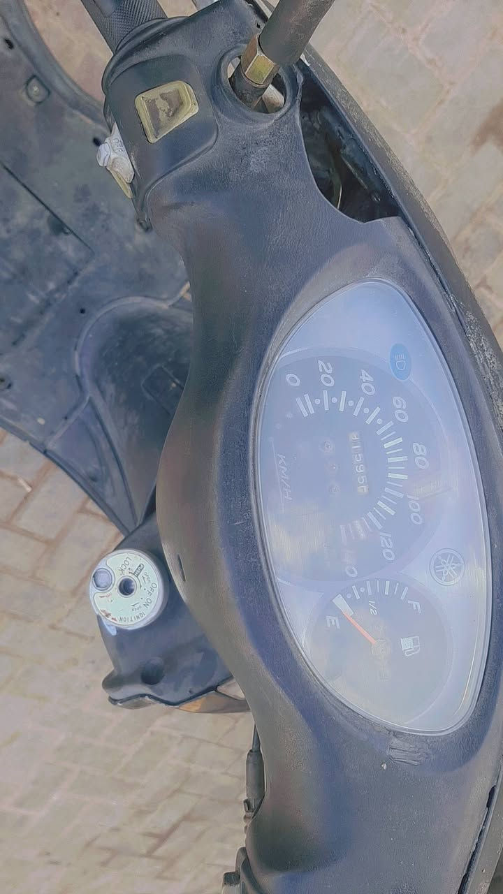 السلام عليكم بريز جانت شغاله وطفت ابيعلك كوم حديد ٢٠٠ الف مكاني الدوره ***********
