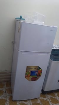 كاونتر • غساله شبه جديده • ثلاجه شبه جديده