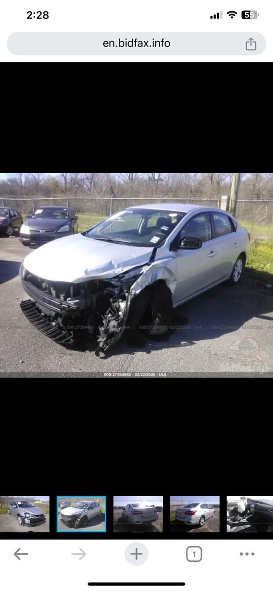 نيسان سنترا 2018 وارد أمريكي مواصفات SV
ماشيه 178 الف 
رادار بصمه أبواب بصمه تشغيل
بصمه جنطه ويل كب 
نظام ايكو نظام سبورت 
كير نظام اوفر درايف
كشافات زنون
تدفئة وتبريد 
مكينة وكير مكفول
رقم بغداد ألماني مشروع وطني بأسمي  
السعر: ١١٥ ورقة وبيها مجال بسيط 
حادثها بامريكا جاملغ وربع البنيد مصبوغ  و بيها رصعات وطخات بالصور واضحه سونار مرفق بالمنشور
مكاني بغداد حي الجهاد
اتصال او واتس اب 
***********
