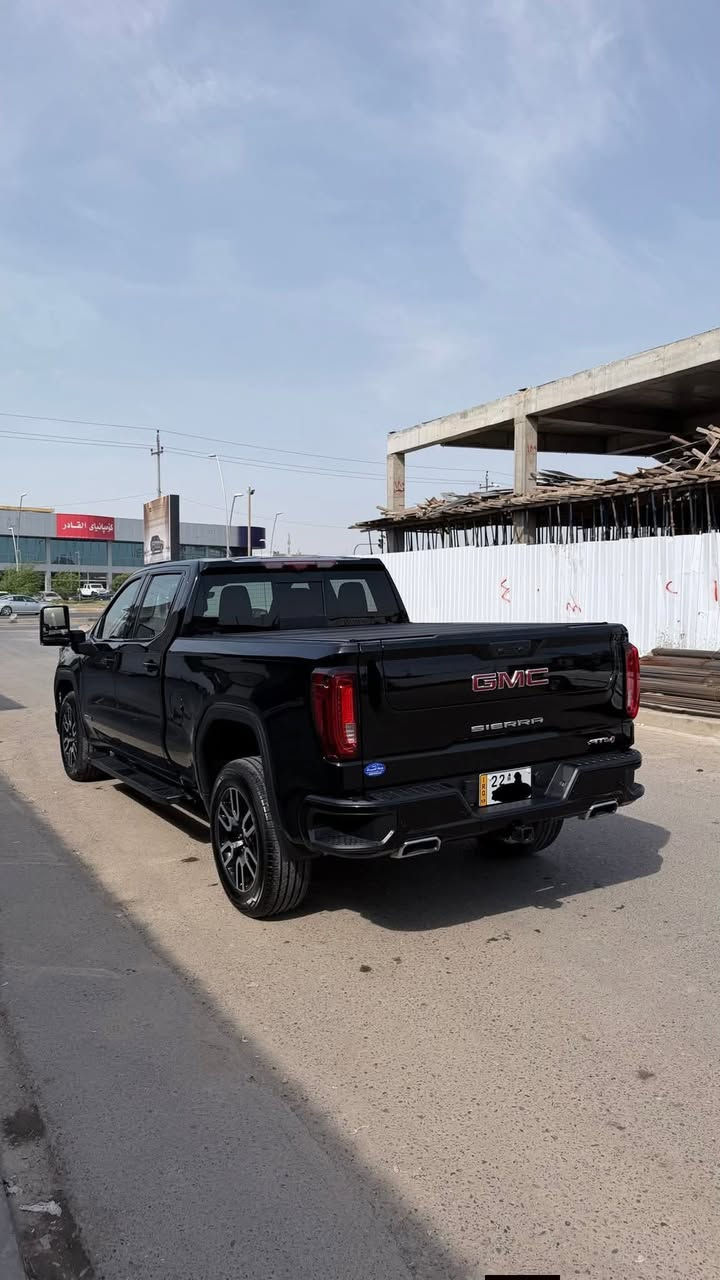 🚨🔥 سييرا AT4… وحش الطرق والهيبة 🔥🚨
2023 GMC Sierra AT4 🇺🇸

💥 قوة أمريكية + فخامة + مواصفات فول 😈💥
الموديل: 2023
المحرك: V8 6.2 🚀
الموقع: أربيل 📍

━━━━━━━━━━━━━━━
🔥 المواصفات (1/1 فول):
مقاعد مبردة + مدفأة ❄️🔥
ستيرن هيتر
تشغيل بصمة + دخول بدون مفتاح 🔑
تشغيل عن بعد
ملاحة GPS
مرايات كهربائية طي
Apple CarPlay + Android Auto 📱
Bluetooth

📸 كاميرا 360 + فتحة سقف
رادار النقطة العمياء ⚠️
مقاعد Memory
ماسحات مطر أوتو 🌧

━━━━━━━━━━━━━━━
🔥 سيارة جاهزة + هيبة + أداء قوي
🔥 صور الحادث موجودة داخل المنشور

━━━━━━━━━━━━━━━
💰 السعر: 39,000$ 🔥

━━━━━━━━━━━━━━━
🚨 عندك سيارة للبيع؟ 🚗
أرسل الصور والتفاصيل، وسنقوم بعرضها على صفحتنا مجاناً 🔥
فرصة للوصول إلى عدد كبير من المشترين 💯

━━━━━━━━━━━━━━━
📞 *********** (واتساب)
