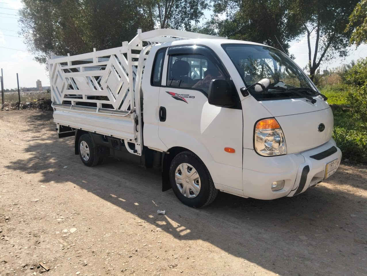 السلام عليكم كيا بنكو 3رقم بغداد مشروع وطني موديل 2009محرك مسكرسبلاين  كير مال حاويه جددحداديه تخم تاير جديد السياره خير من ***********
