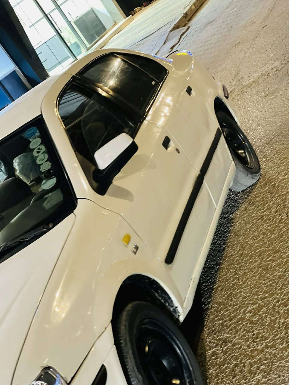 سمند موديل 11 بيه بنيد مبدل مال شركة وبيه بارد بالجاملغ الايمن وباب الايسر الوره رقم انكليزي كربلاء كير مكينه تبريد حداديه كله شغل راعيه بالنجف يريد مداور سياره موجوده بالنجف السعر 42وبيه مجال للاستفسار اتصال على الرقم ***********
