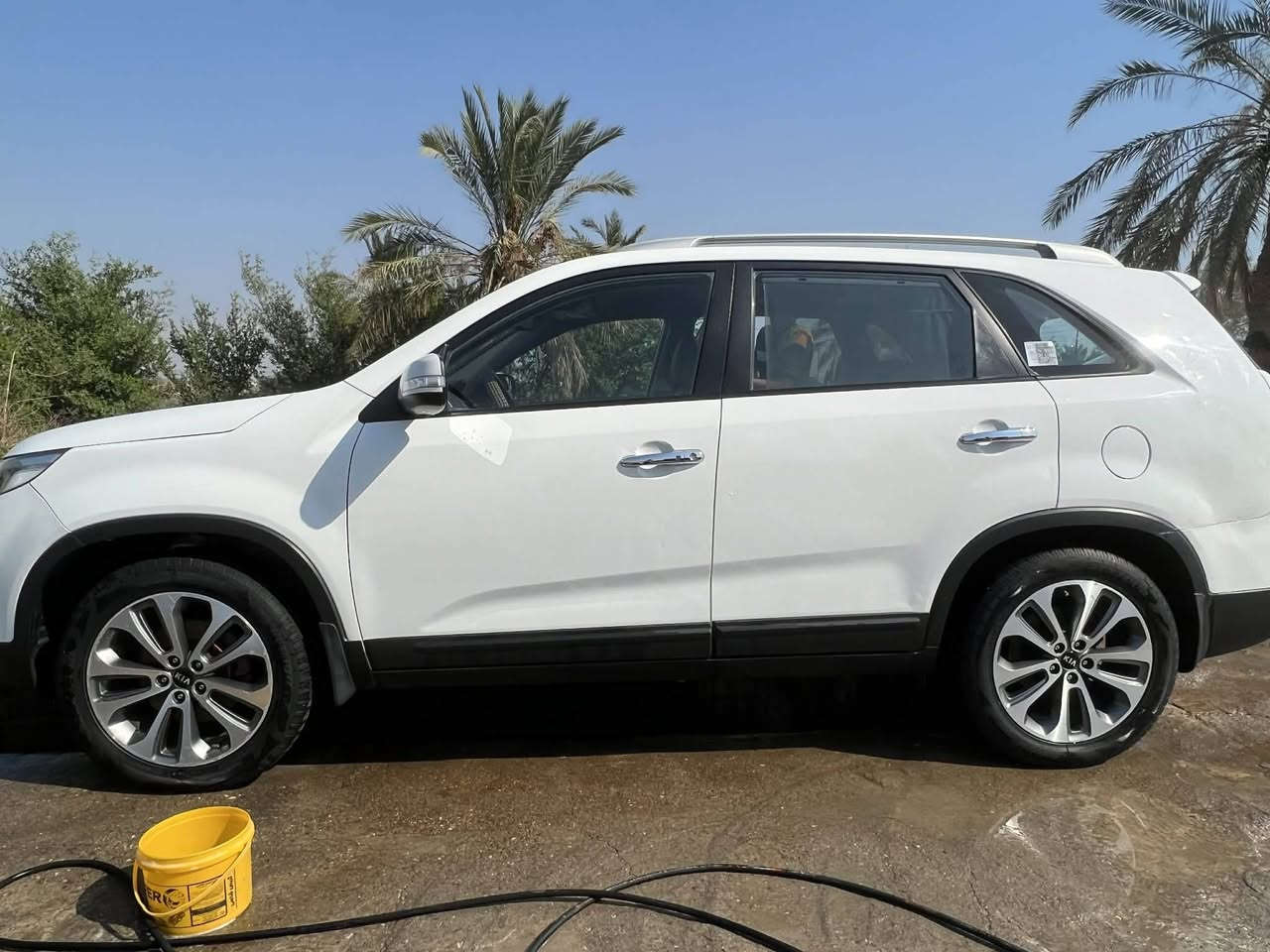 سورنتو 2015 خليجي كفاله عامه ماعده بارد جوه قبق بانزين  
 سته سلندر كير ومكينه خير من الله 
رقم بصره 
جاهزه من كلشي مواصفات سورنتو معروفه 
 مكاني ناصريه سوك شيوخ كرمت بني سعيد
 ‏ ‪0787 120 6041‬‏ السعر 170 اتصل وبلخدمه اخوان مكلف بلنشر
