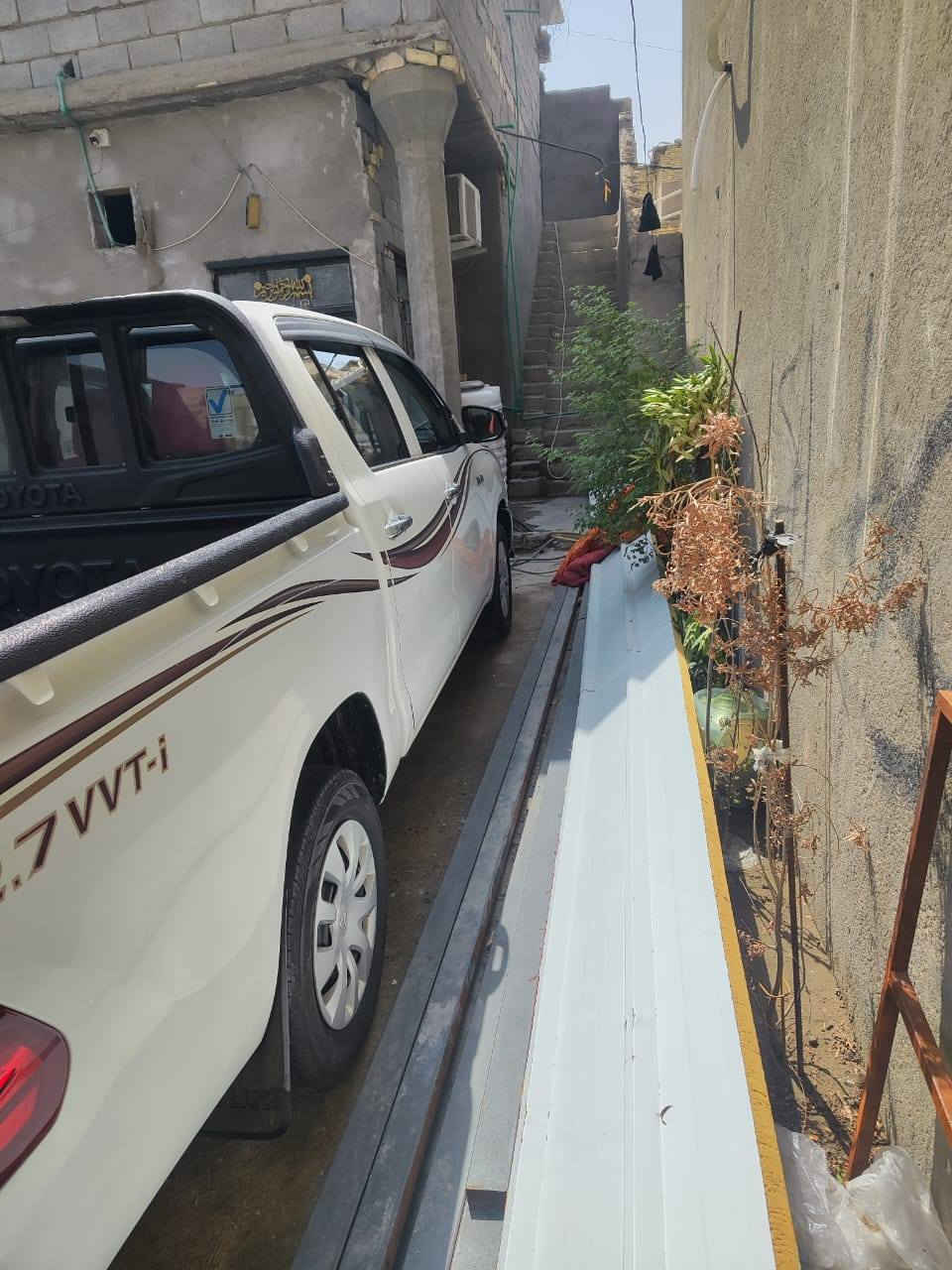 سلام عليكم سياره للبيع 2019 كير عادي مكفوله كفاله عامه ما عده باردات كفاله كير محرك رقم اربيل عنوان بصره  سعر 215 رقم ***********
