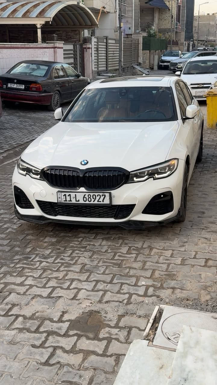 BMW 330i 2022 xDrive
ماشيه 28 الف ميل  
قطعة وحدة صبغ 
26500$ وبيها مجال
***********
