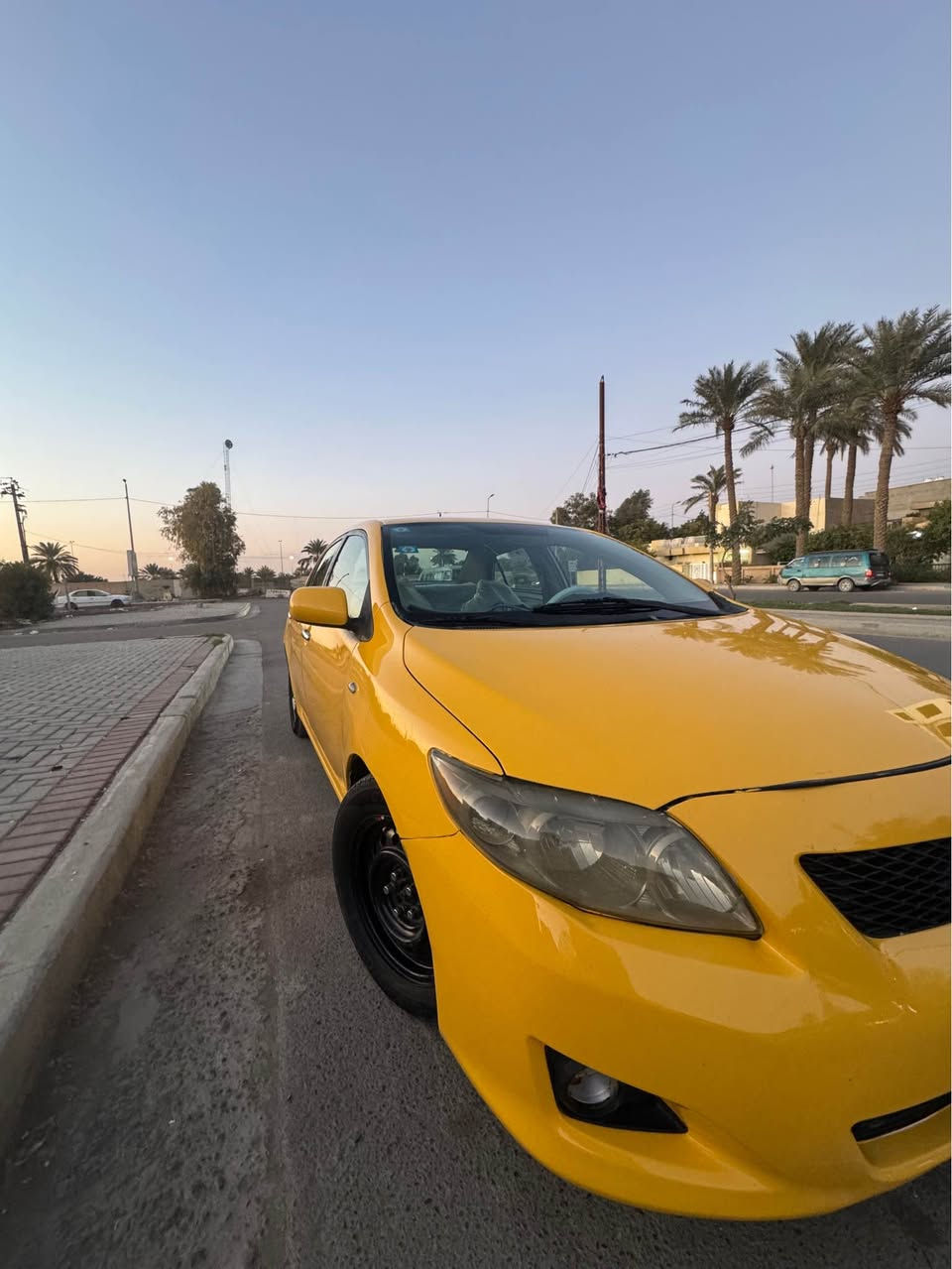 للبيع كورلا ٢٠٠٩
السيارة نظيفة وجاهِزة للاستخدام
بيها نواقص بسيطة جداً 
كير ومكينة بحالة جيدة
صدرها بحالة جيدة
صُبغتها جديدة 
بأسمي تحويل مُباشِر
مكانها بغداد حي الجهاد
السعِر ٩٣ وبيها مجال بسيط
للاستفسار الاتصال 

‭٠٧٨٠ ٤٦٣ ٤٨٥٩‬
*********** بغداد, العراق
