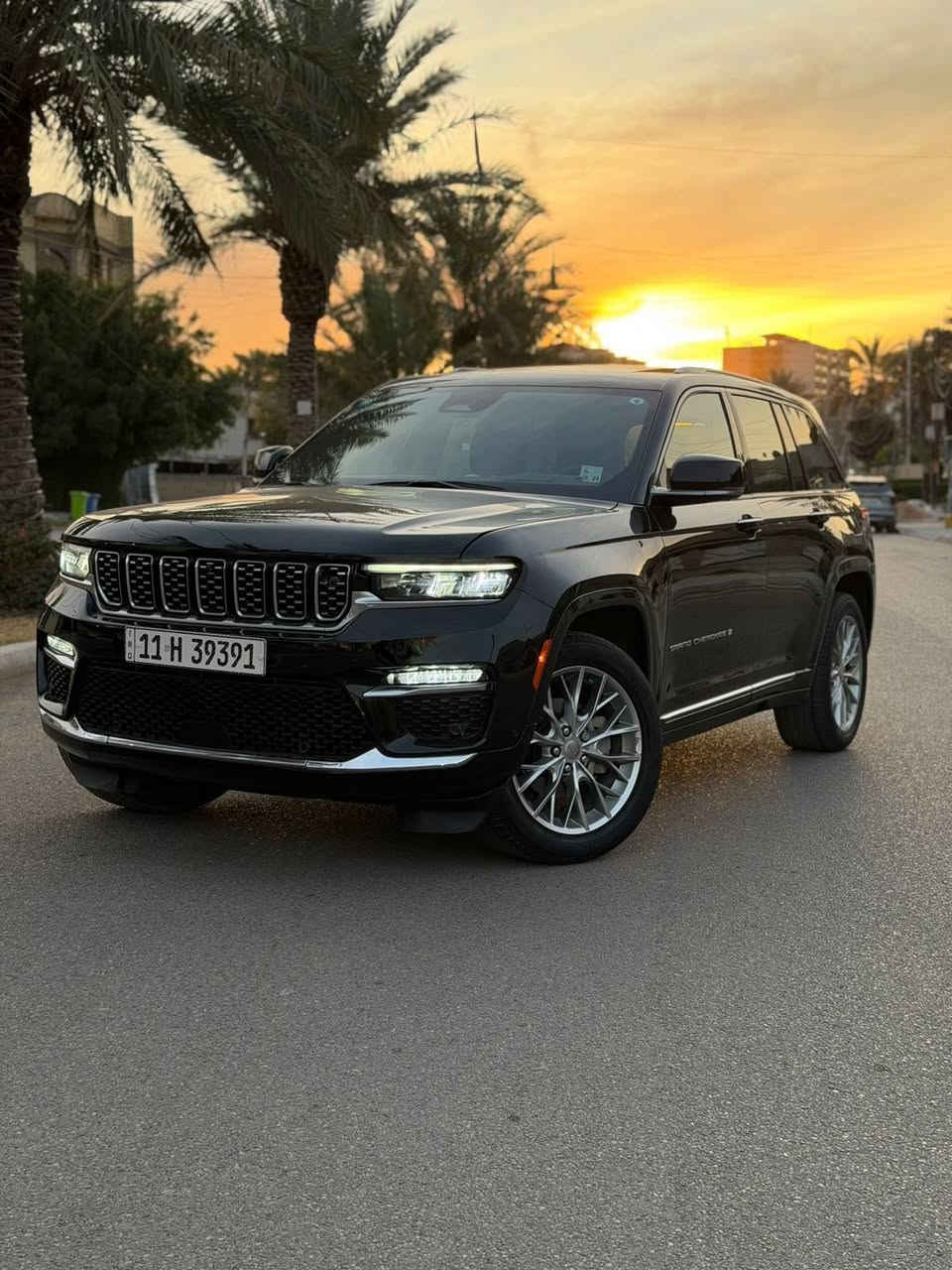 صبغ  البنيد
صور الحادث مرفوقه  بلمنشور 
[شاصي لغد كفاله]
🔸🔸مواصفات 🔸🔸
حجم المحرك 6 سلندر  
أعلى فئة بلجيب فل 1/1 
جكات 
كامرات محيطية
4 رادارات
بنوراما 
2 شاشات  
كراسي هزاز مساج 
كراسي جلد سومت 
كراسي كهرباء 4 حركات 
مري كهرباء 
كامرة حرارية دشبول 
دادشو عداد 
تدفئة + تبريد مقاعد
شاحن وايرليس
صندوق كهرباء 
ستيرن كهرباء 
شفتات رياضية مقود 
تدفئة مقود 
مستشعر وقوف خلفي 
رادار جانبي 
ويل 20 كروم 
قطتعين تبريد
3 وضعيات قيادة 
هاند بريك بصمة 
تحديد مسار 
لايتات فل زنون 
بردات خلفيه 
الكراسي الخلفية الكل كهرباء
هواي مواصفات بعد بيه معروفه سومت
مكاني بغداد الشرطه الرابعه هاتف ***********
