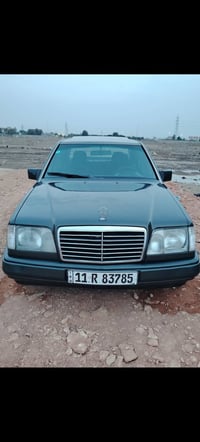 للبيع مارسدس دب سياره جديده كارتون كله عل بلاد  رقم بغداد دولي تحويل م...