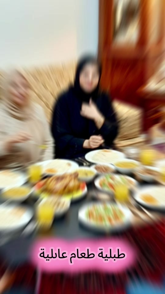 ✨ طبلية تجمع اللمة… وتنضب بثواني 😍 👌 مناسبة للأكل، الجلسات، الدراسة، والعزايم تصميم عملي وأنيق يناسب كل بيت عراقي 🔥 خشب متين يعيش سنين 🔥 أرجل حديد قوية قابلة للطي 🔥 سهلة التنظيف والخزن 🔥 ما تاخذ مكان 🔥 أحجام تناسب العوائل والجلسات 🔥 ضمان سنة كاملة 🛡️ 🟫 الطاولات المستطيلة: ▪️ 100×60 سم — تكفي 4 نفرات ▪️ 120×70 سم — تكفي 6 نفرات ▪️ 125×80 سم — تكفي 8 إلى 10 نفرات ▪️ 125×85 سم — تكفي 10 نفرات ⭕ الطاولات الدائرية: ▪️ قطر 100 سم — تكفي 8 أشخاص ▪️ قطر 110 سم — تكفي 10 أشخاص ▪️ قطر 120 سم — تكفي 12 شخص 👨‍👩‍👧‍👦 مثالية للّمة العراقية والعزايم 🏠 مناسبة للشقق والبيوت الصغيرة والكبيرة 🚚 توصيل بغداد والمحافظات 💵 الدفع عند الاستلام 📩 راسلنا خاص حتى نرسل الصور والتفاصيل #طبلية #طبلية_طعام #طبلية_ارضية #سفرة_ارضية #طاولة_طعام 


**إذا كنت صاحب هذا الإعلان وتريد حذفه لأي سبب، رجاءا أرسل رسالة إلى الدعم الفني**