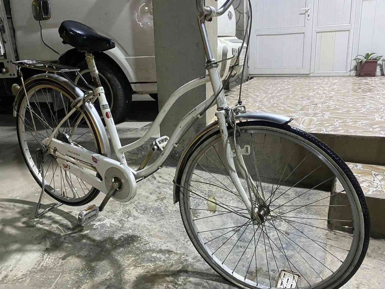 سلام عليكم بسكيل البيع والشراء يجي خاص و سعر 60و بي مجال و مكان حي النداء


**إذا كنت صاحب هذا الإعلان وتريد حذفه لأي سبب، رجاءا أرسل رسالة إلى الدعم الفني**