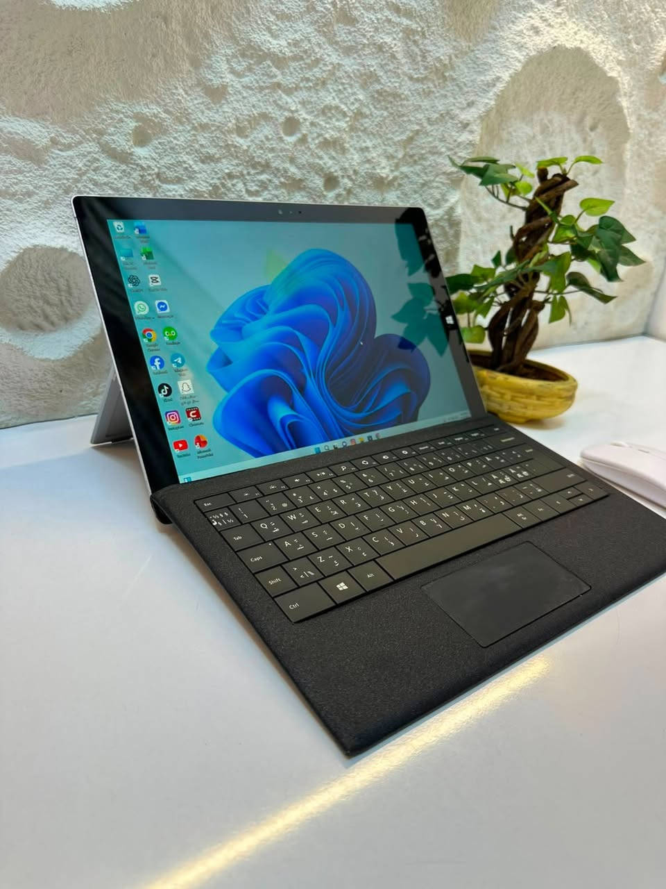 🖥️ *Microsoft Surface Pro 3 | الآن بسعر استثنائي!*

💻 جهاز 2 في 1 — لابتوب وتابلت بنفس الوقت!

📋 *المواصفات:*
* المعالج: Intel Core

 i5-4300U @ 1.90GHz – 2.50GHz

* الرام: 4GB

* نظام التشغيل: Windows 11 Pro (64-bit)
* شاشة لمس بـ 10 نقاط

📦 *ما يأتي مع الجهاز:*
✅ كيبورد أصلي
✅ ماوس
✅ حقيبة
✅ شاحن الجهاز 

يحتوي الجهاز على كافة التطبيقات الأساسية و تطبيقات الطباعة و تحميل اي تطبيق انت بحاجته مجاناً 

🛡️ *ضمان سنة كاملة* من تاريخ الاستلام

🚚 *توصيل مجاني* لكافة المحافظات

💰 *السعر: 175$ فقط!*

📩 للطلب والاستفسار: راسلنا على الخاص أو اتصل بنا مباشرة 
*********** واتساب بغداد, العراق

