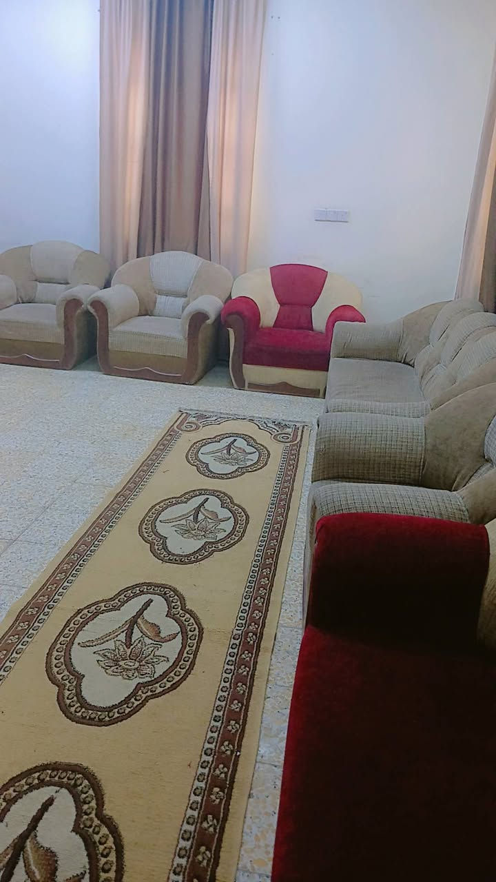 للبيع تخدم عدد 2 ماروني وبيجي 14 مقعد نضيف 
مكاني بابل كفل قرب بانزين خانة وقود نبع الكفل


**إذا كنت صاحب هذا الإعلان وتريد حذفه لأي سبب، رجاءا أرسل رسالة إلى الدعم الفني**