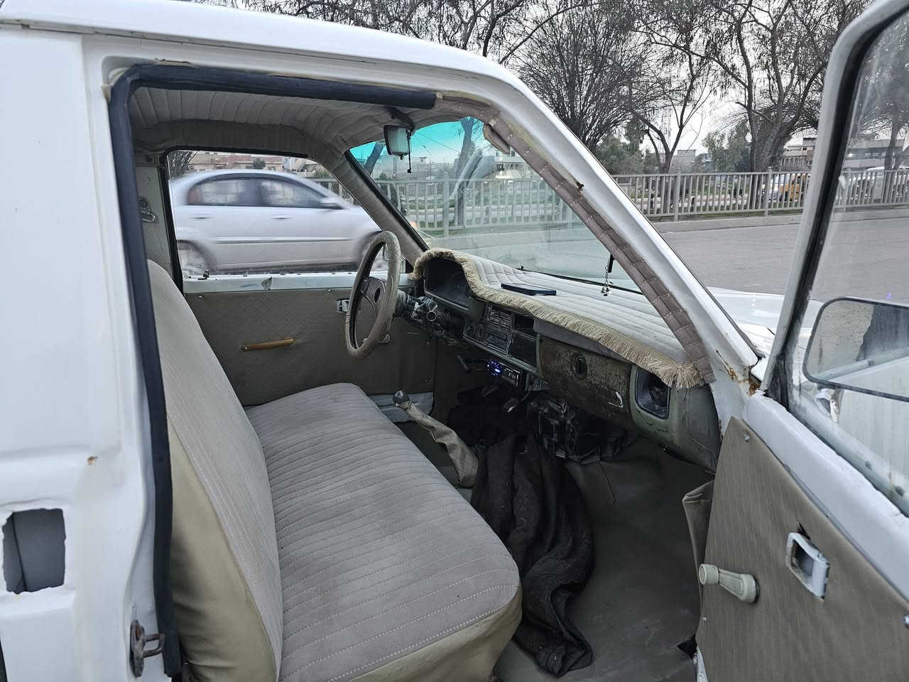 بيكم 80 للبيع
رقم نينوى اصفر سنويه ساقطه 2017 
كابون بنازين حداديه وصبغ عام جماليه فقط 
اكسن سيدان محرك بشرط السعر (30) مجال وكاله او تحويل 
مكان موصل الايسر 
***********
***********
