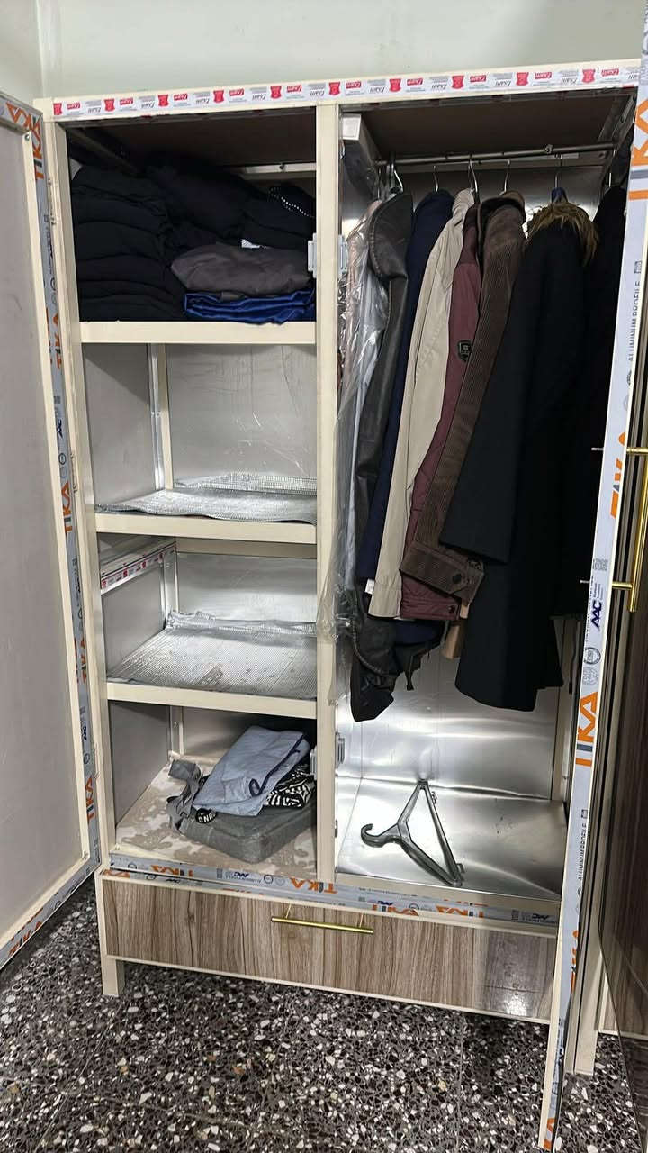 الكنتور ثنينهن ب٢٥٠ وبي مجال والميز الطعام ب٨٠ قفل والبردات خمس مترات ب٢٥ ومال التخم ٢٠ الف مكاني بغداد الغدير


**إذا كنت صاحب هذا الإعلان وتريد حذفه لأي سبب، رجاءا أرسل رسالة إلى الدعم الفني**