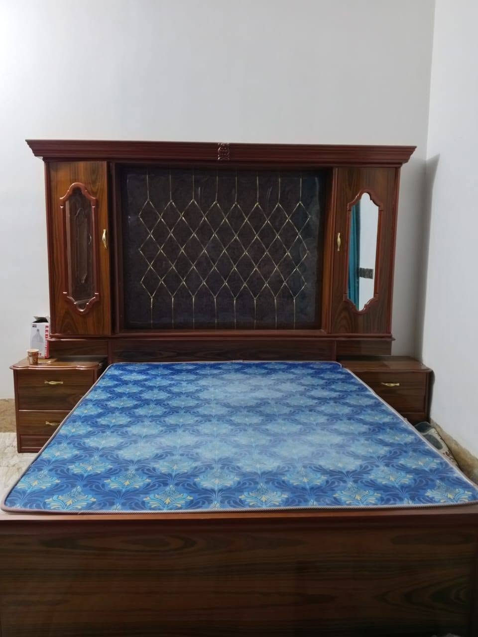 سلام عليكم غرفه لبيع سعر مليون 900 بية مجال 😇


**إذا كنت صاحب هذا الإعلان وتريد حذفه لأي سبب، رجاءا أرسل رسالة إلى الدعم الفني**