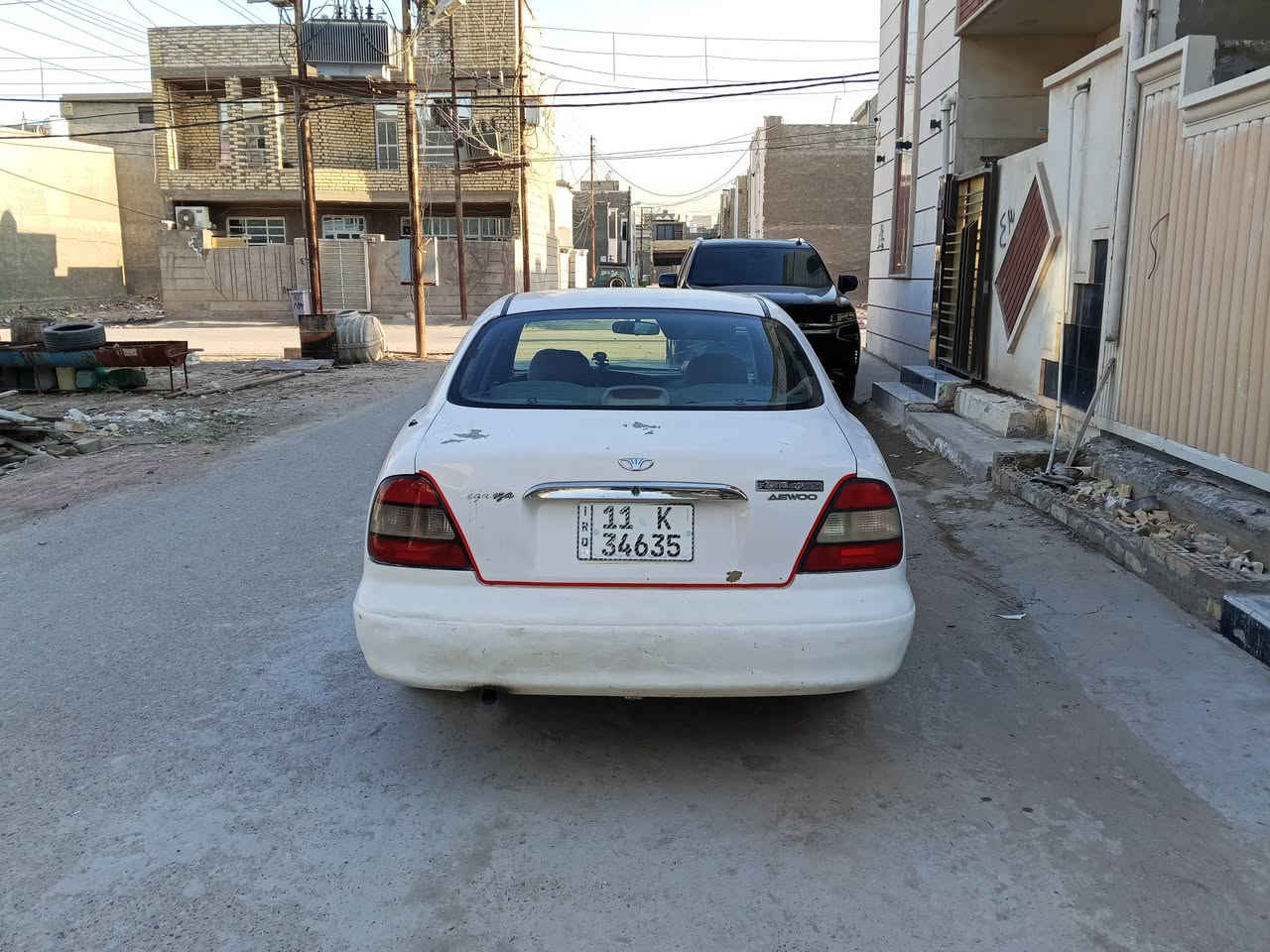 السلام عليكم 
دايو لكنزا موديل 2000 
كير ميكانيك جديد محرك مسكر 2000 جديد
تبريد ثلج تدفئة شغال 
كهربائيات كله شغال 
نوزلات جديد بلكات جديد وايرات بلكات قاعدة فيت بم جديد ولف راجع جديد قايش جديد 
فتحة / كشن السايق كهرباء /شاشة وتحكم 
رقم بغداد انكليزي تحويل ثاني يوم 
سيارة جاهزة من كلشي تاخذها وتترحملي 
السعر 45$ قابل للتفاوض 
مكانها بغداد الدورة 
للاستفسار الاتصال *********** غير متواجد على الفيس
