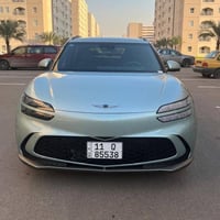 جينيسس GV60 • كهربائية • حادث بسيط