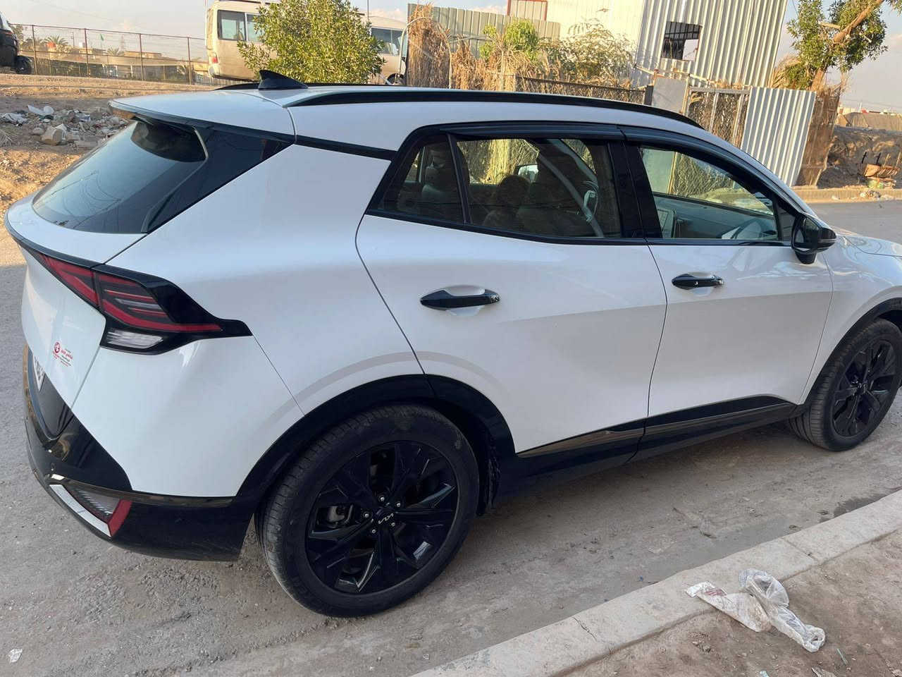 سبورتج موديل 2025 بلاك ديشن
داخل زيتوني رقم بغداد كشنات كهرباء تدفئه 
صندوك كهربائي شراي يتصل ***********
