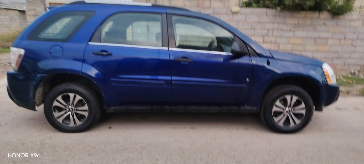 شوفر كونكس موديل ٢٠٠٦ كير اوتو كير ومحرك نضيف بيهة صبغ بنيد  و دعامية جاردة رقمم بغداد مكان السيارة ديالى بعقوبة للاتصال للاتصال ***********  السعر ٥٧ وبيهة مجال
