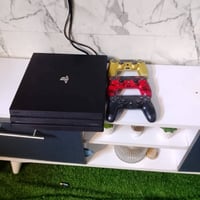 بلاي 4برو هارد واحد تيرا مهكر نظام 11 وياه 3جوستكات جهاز نظيف شرط الفح...