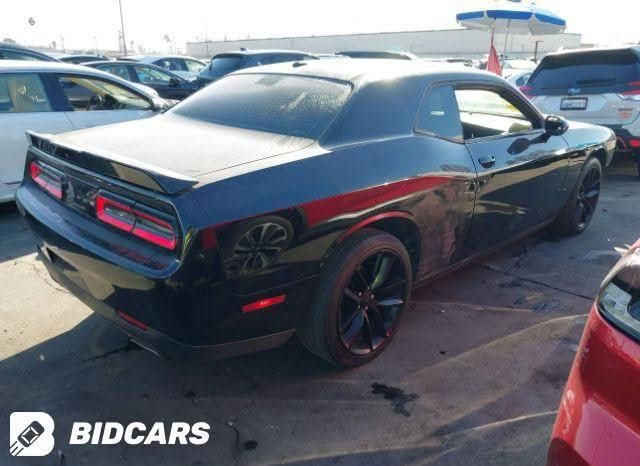 سلام عليكم sxt
موديل 18 شفتات شاشه وسط حساس خلفي 
حداديه قبل يومين جديده دهن جديد تبريد ثلج كير مكينه كفاله تشغيل عن بعد سنويه جديده مشروع وطني بأسمي 142 بيهه مجال بسيط وترهم مراوس مكاني ميسان 
هـ***********
