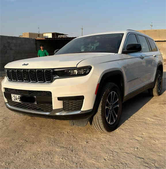 سلام عليكم جيب لاريدو ٢٠٢٣رقم بصره سياره نضيفه بيها بس قطعتين تبديل عنوان السياره بصره قضاء شط العرب سعر ٢٨٠ وبيها مجال بسيط  ‭ ‭ ٠٧٧٣ ٨٦٢ ٥٥٠٢‬ Singapore
