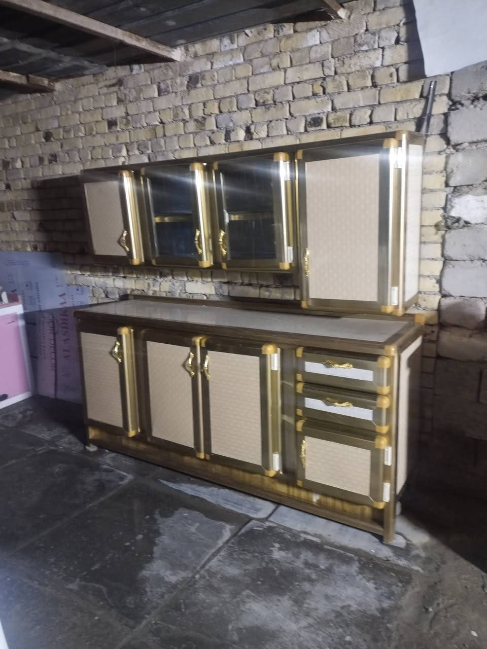 السلام عليكم كاونترات مستخدمات السعر على رقم التلف ***********
