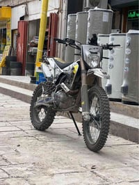 قفاز للبيع CRX300cc زيرو سعر 1850 بيه مجال  رقم للتواصل 775 053 2083‬ ...