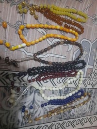 عندي ذني لبيع عندي منهن 19واحدة قطعة هاذة رقمي07778391042