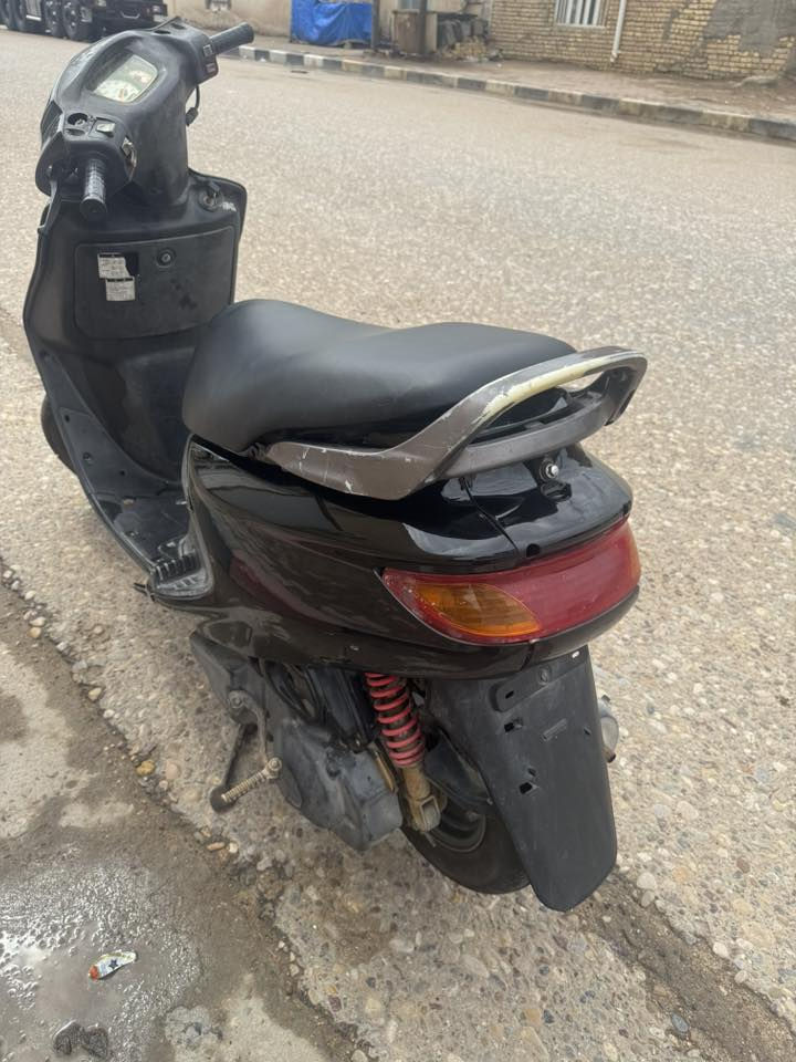 دراجة فراشة للبيع نكره وسلف، السعر 400 وبيها مجال. رقمي ***********
