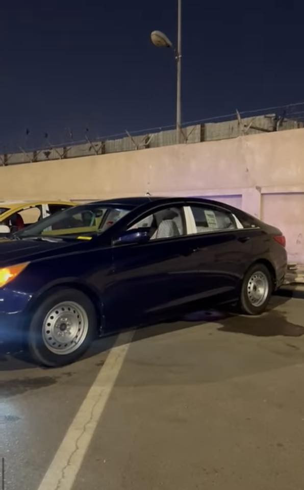 سوناتا 2013 وارد امريكي ادوات ادوات ادوااااات ادوواااات مكان بصره بصره بصره
لون ازرك جويتي سوناتا 2013 وارد امريكي ادوات ادوات ادوااااات ادوواااات مكان بصره بصره بصره 
كصه جنطه 
كفاله مكينه + كير
مكينه 2.4 GDI
غرفه جديده بالجيس
منظومه زنون كامله
منظومه تبريد كامله جديده
تخم تاير جديد + السبير
شاشه اندوريد 
تحكم ستيرن جهتين 
مثبت سرعه
نظام ECO الاقتصادي
عدادات ليزري متفاعل 
سنتر لوك مركزي
مري كهربائيه متحركه
هيتر مرايات 
سستم نظام صوت متفاعل 4D
حداديه 70%
عليه ادامه كامله جاهزة من كلشي
متومه اربيل شرط الحاسبه + عائديه مرور 
السيارة رقم واحد ( 4 بيبان + بنيد + صندوك ) 
ليبل بيبان + هزة + سنويه 
متومه رقم شاصي + بليته + بدنه + جامه إماميه المكان بصره رقم الهاتف *********** السعر 45  بيع  وبيهه مجال كلش كلش قليل
