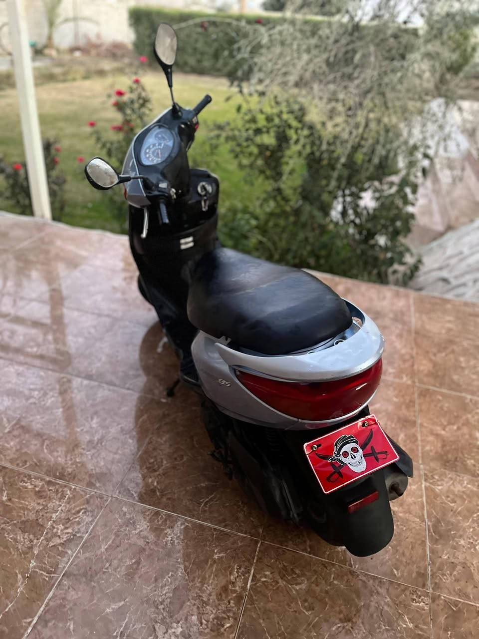 سلام عليكم
دراجه للبيع مكاني الرمادي 
مسجل كامل ثاني يوم تحول اسمك 
***********
