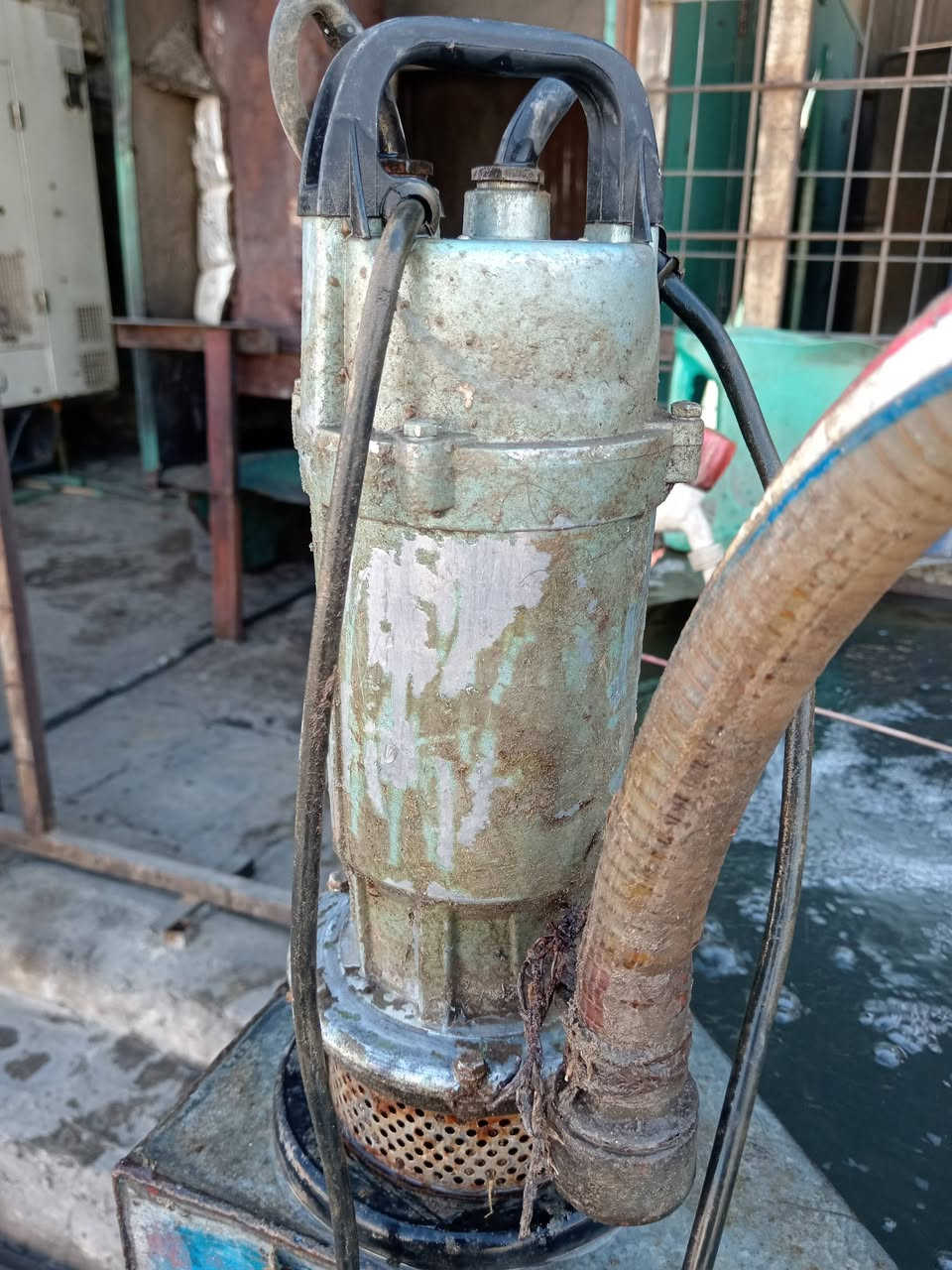 ماطور غطاس //بعقوبه//


**إذا كنت صاحب هذا الإعلان وتريد حذفه لأي سبب، رجاءا أرسل رسالة إلى الدعم الفني**