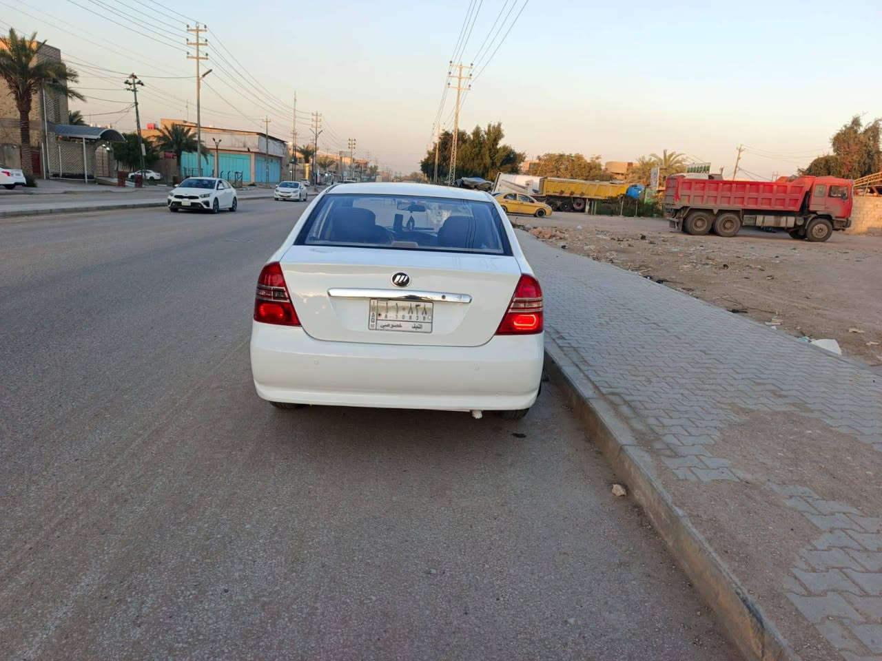 السلام عليكم ليفان 620 مكفولة من الحادث موديل 2011 مصبوغه جماليه مكينه وكير نضاف حداديه كهربائيات كله شغاله رقم نجف تحويل مباشر السعر 38 قفل اي سعر غيره متصير مكان السياره نجف ***********
