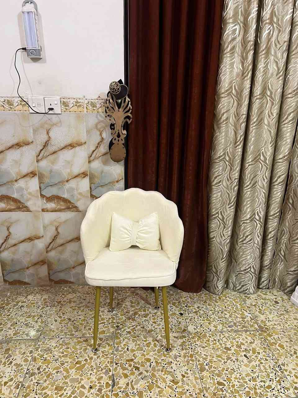 السلام عليكم طبلات كراسي ديكوريه طابوريات


**إذا كنت صاحب هذا الإعلان وتريد حذفه لأي سبب، رجاءا أرسل رسالة إلى الدعم الفني**